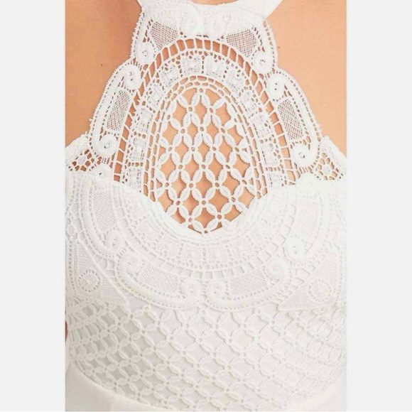 NWT Lulus Made in the Crocheted White Dress - L - Picture 4 of 6